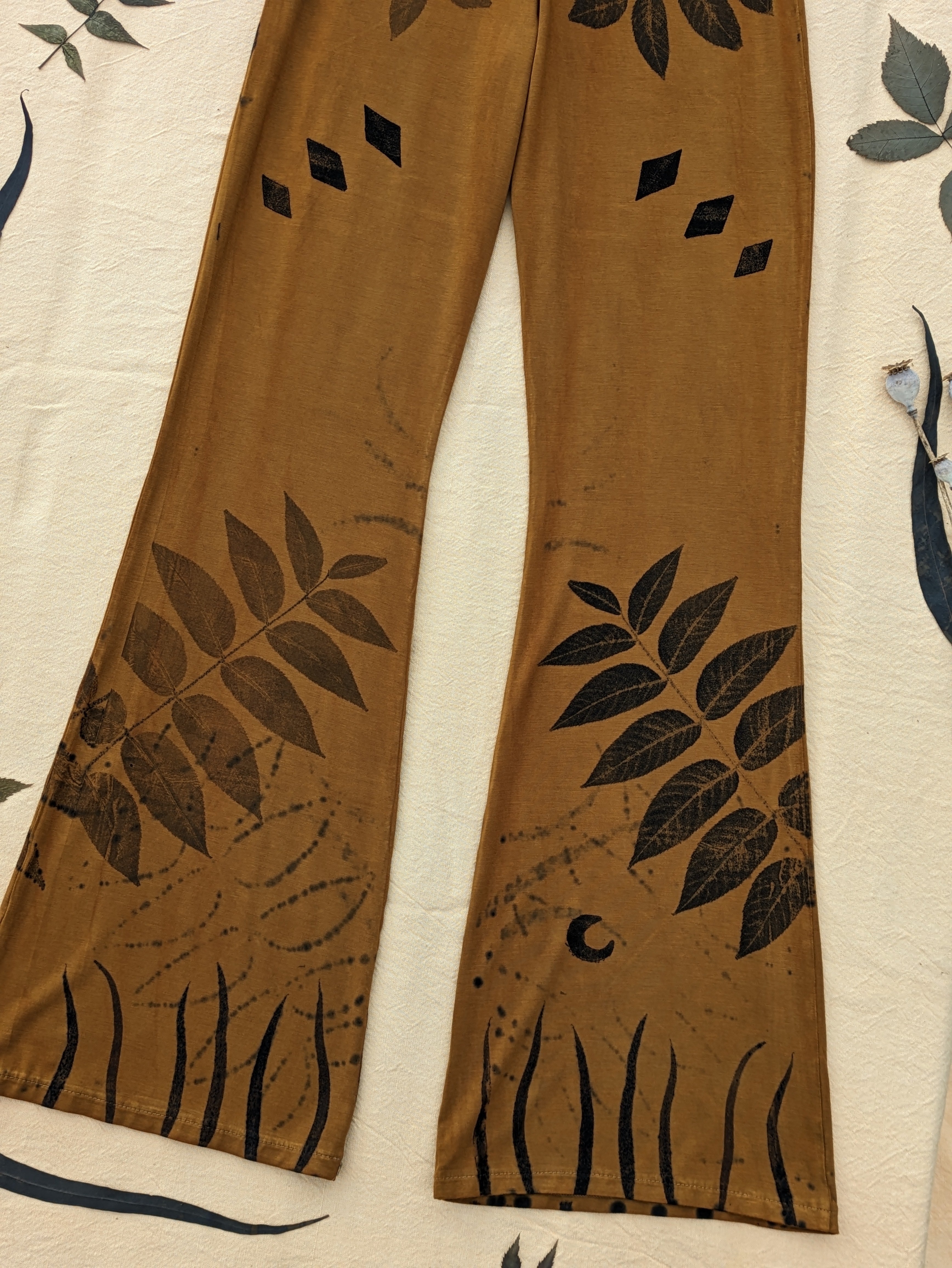 Bamboo Flared Yoga Pant Ochre