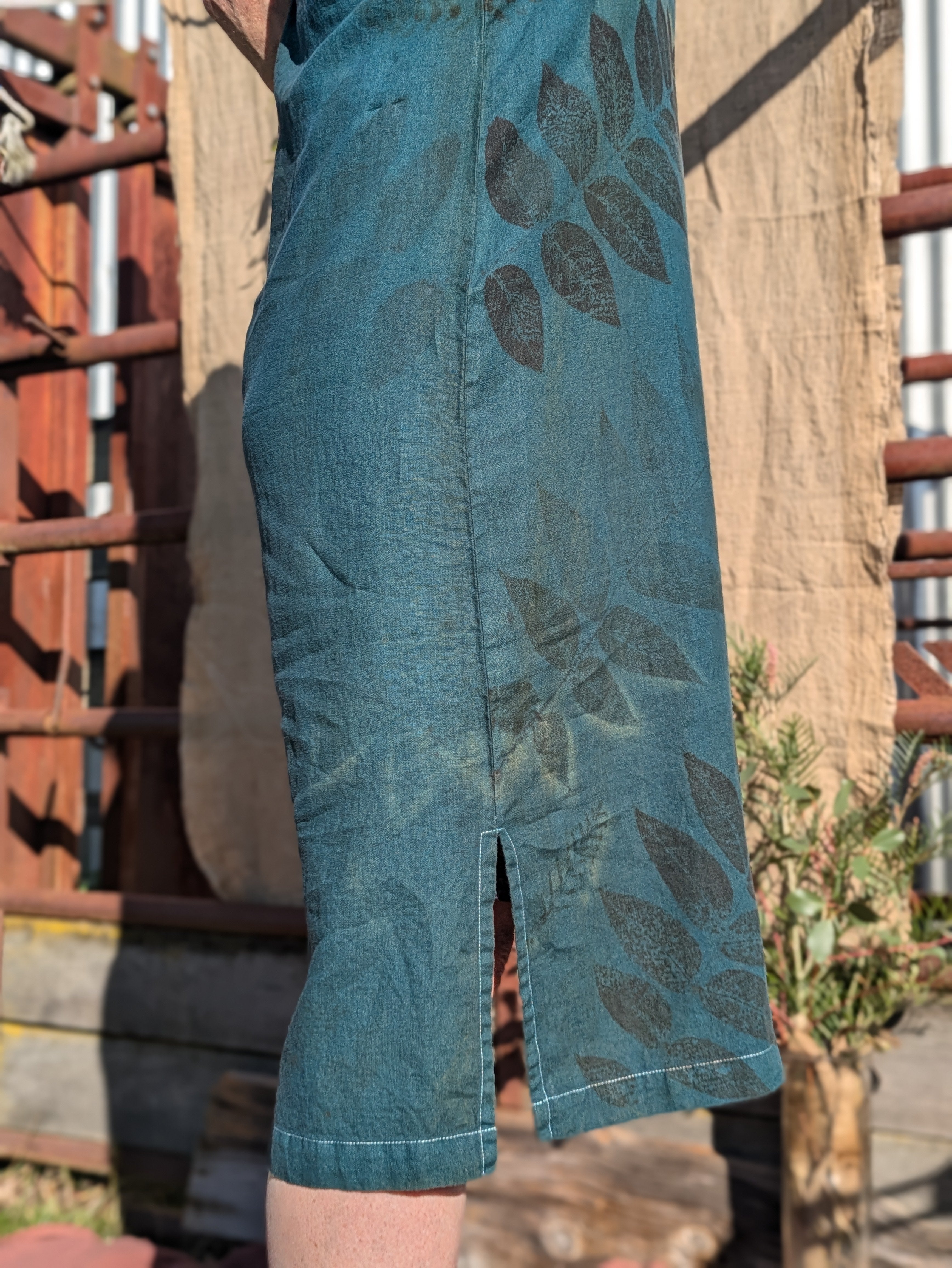 Linen Dress Deep Blue Walnut Leaf