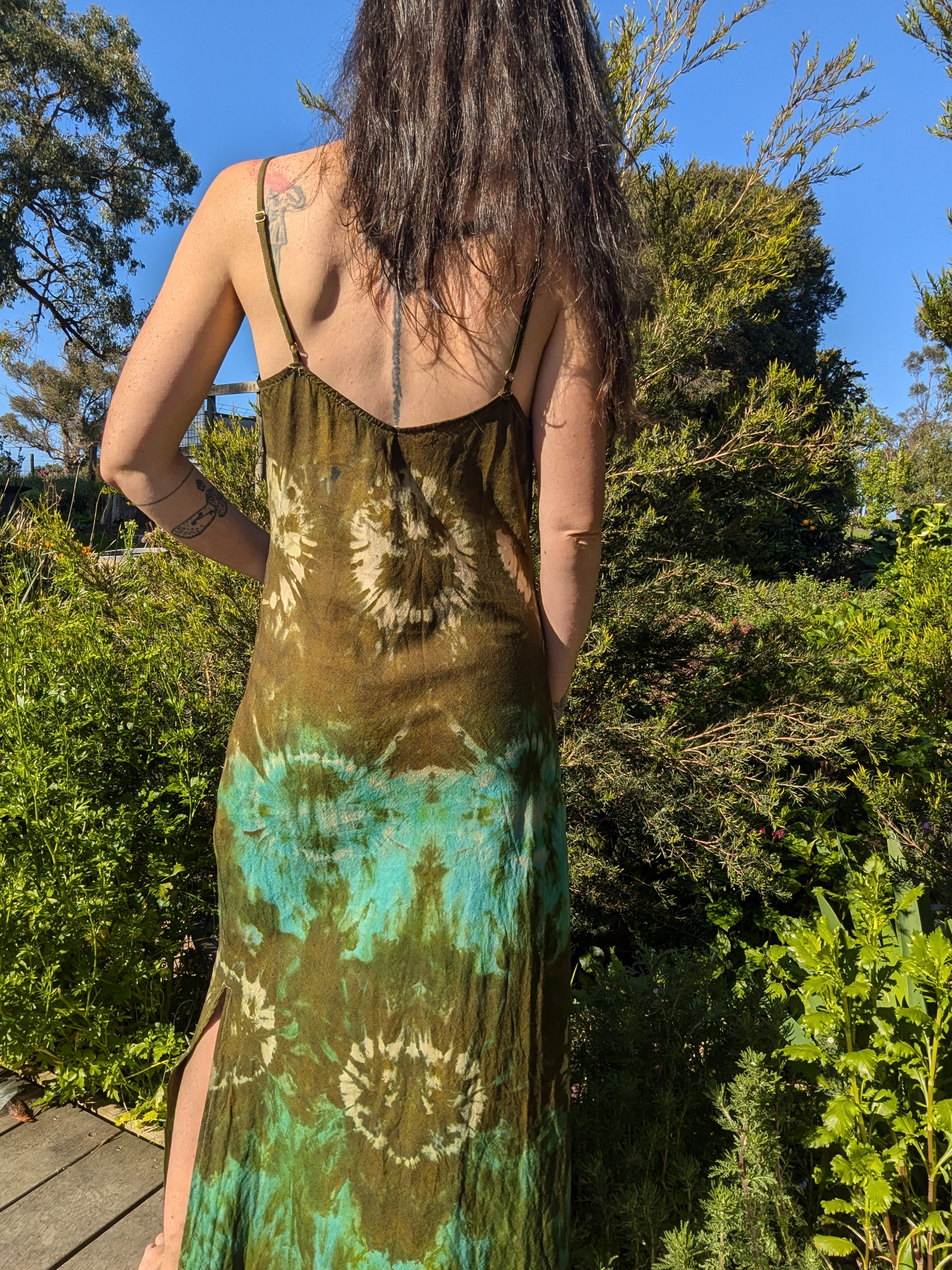 Natural Linen Ice Dyed Dress in Green Jasper