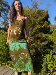 Natural Linen Ice Dyed Dress in Green Jasper