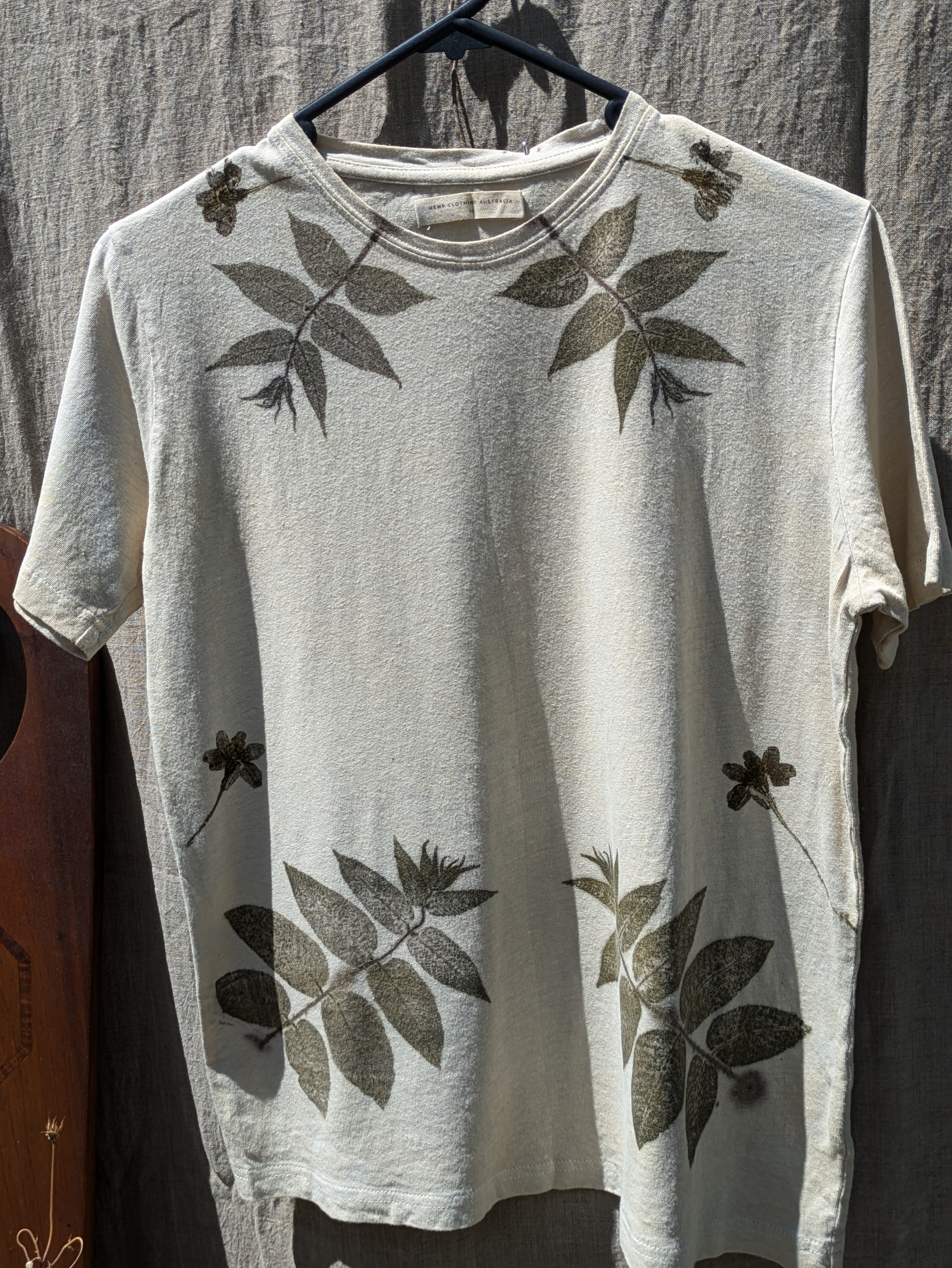 Botanically Printed Hemp Classic Shape T-shirt 2