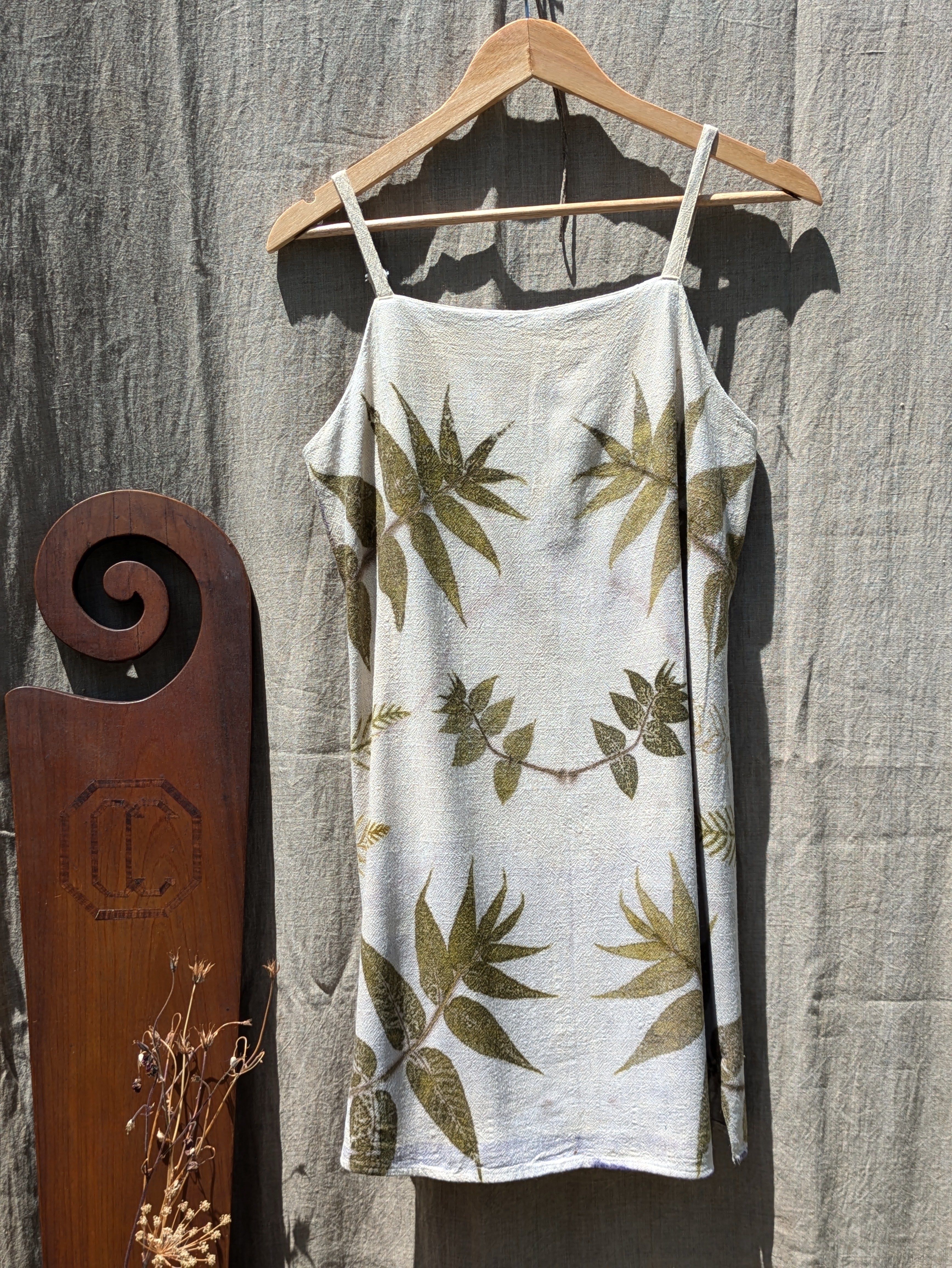 Walnut Leaf Linen Dress ( short )