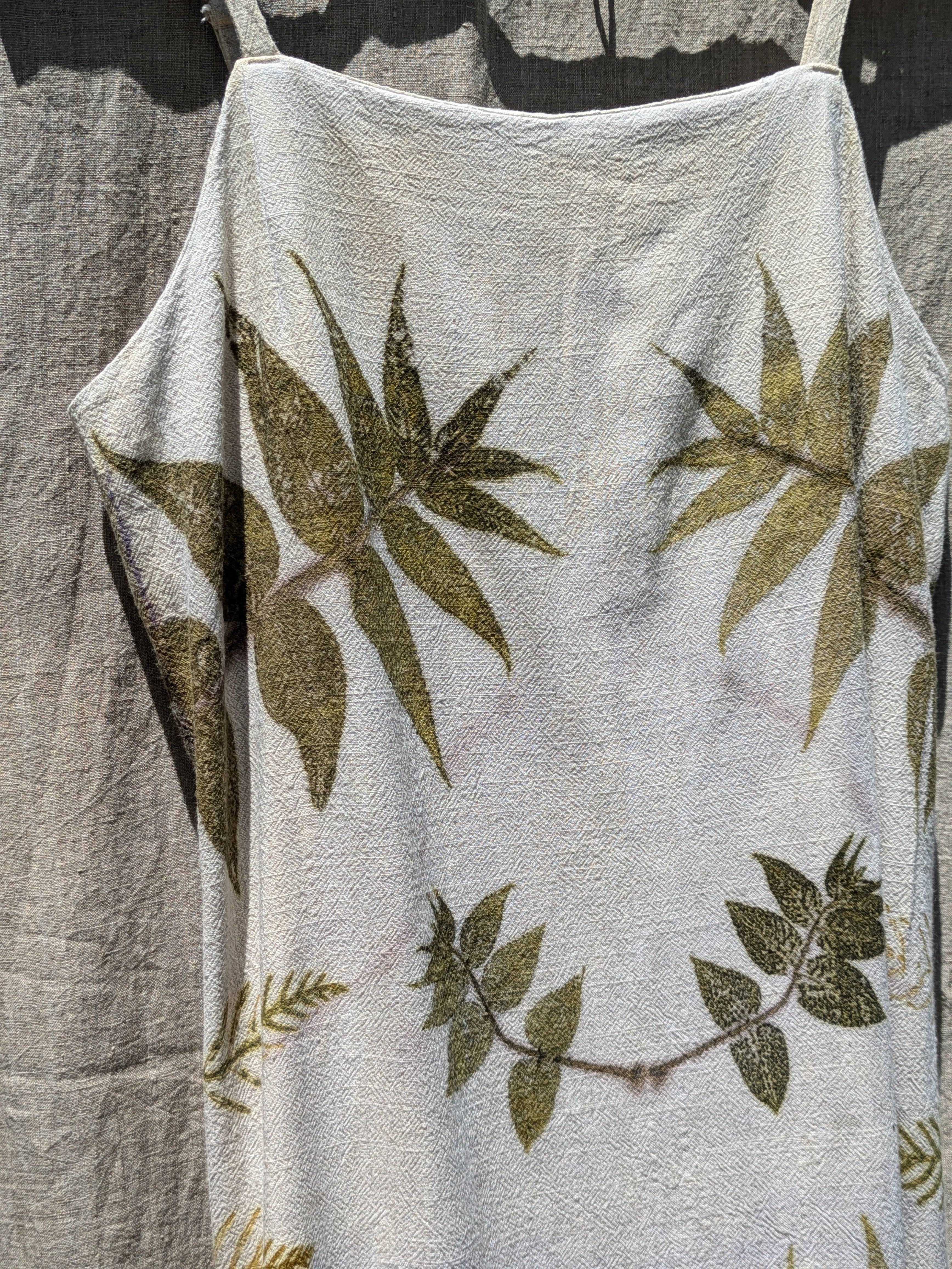 Walnut Leaf Linen Dress ( short )