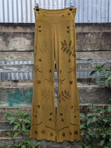 Bamboo Flared Yoga Pant in Golden Olive