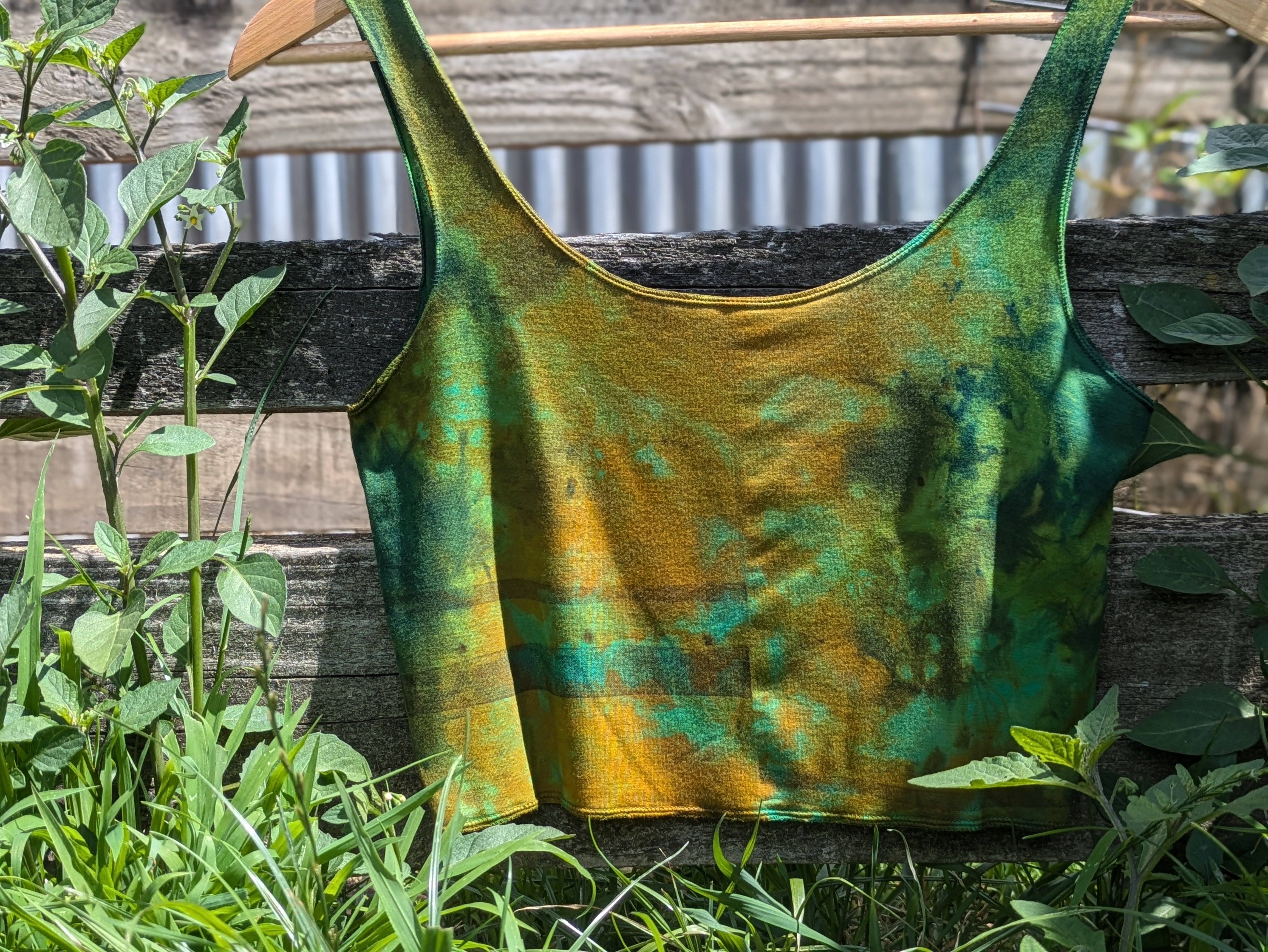 Bamboo Crop Top Ice Dyed Emerald Forest