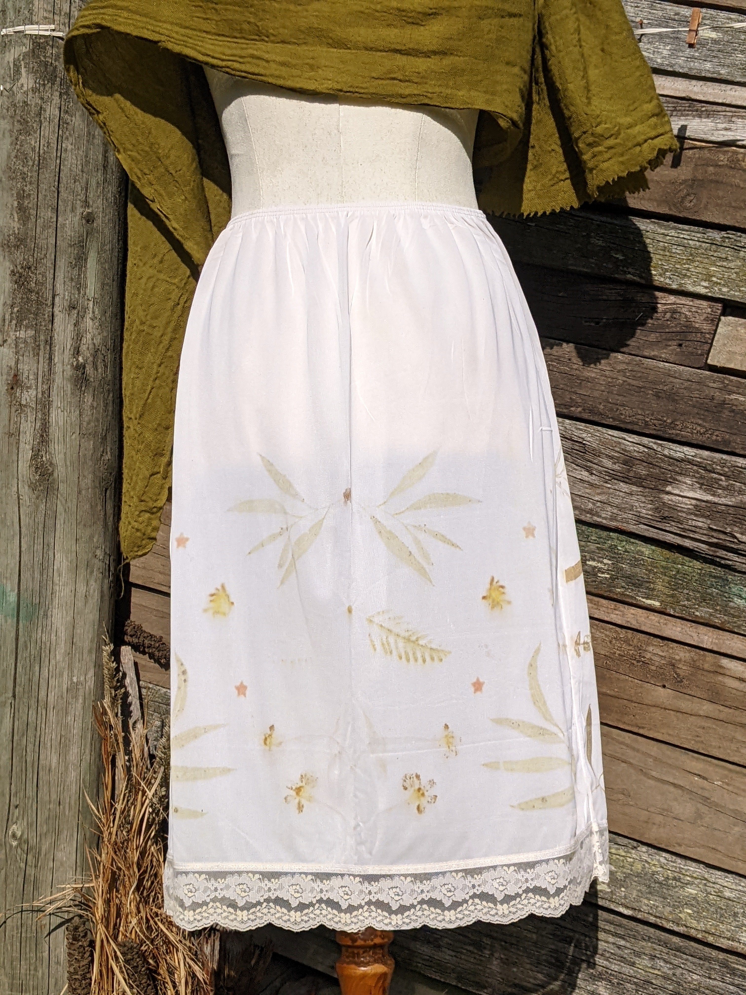 Vintage Lace Petticoat Skirt ~ Pearl ~ XS