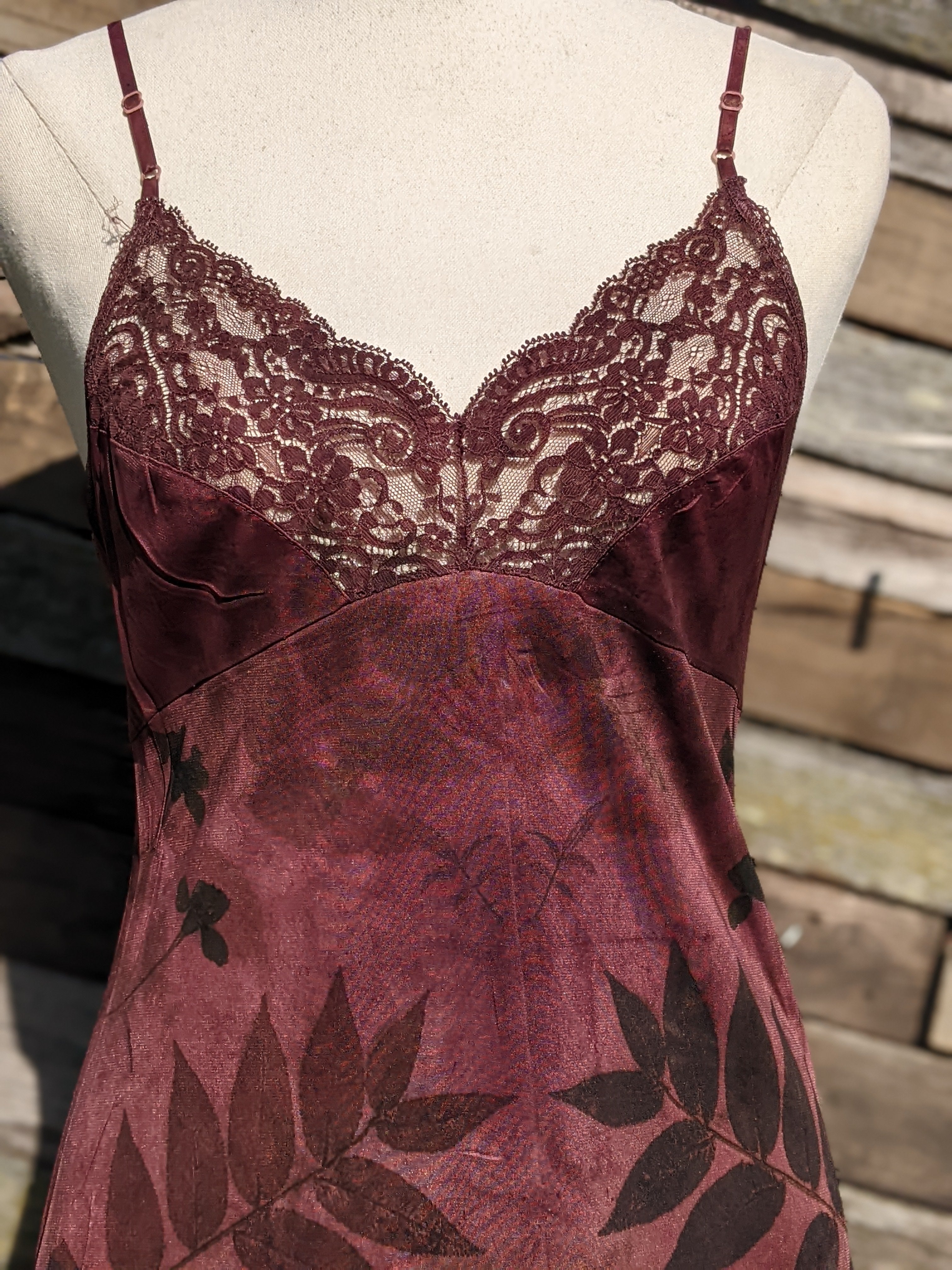 Vintage Lace Petticoat Dress ~ Wild Plum ~ S
