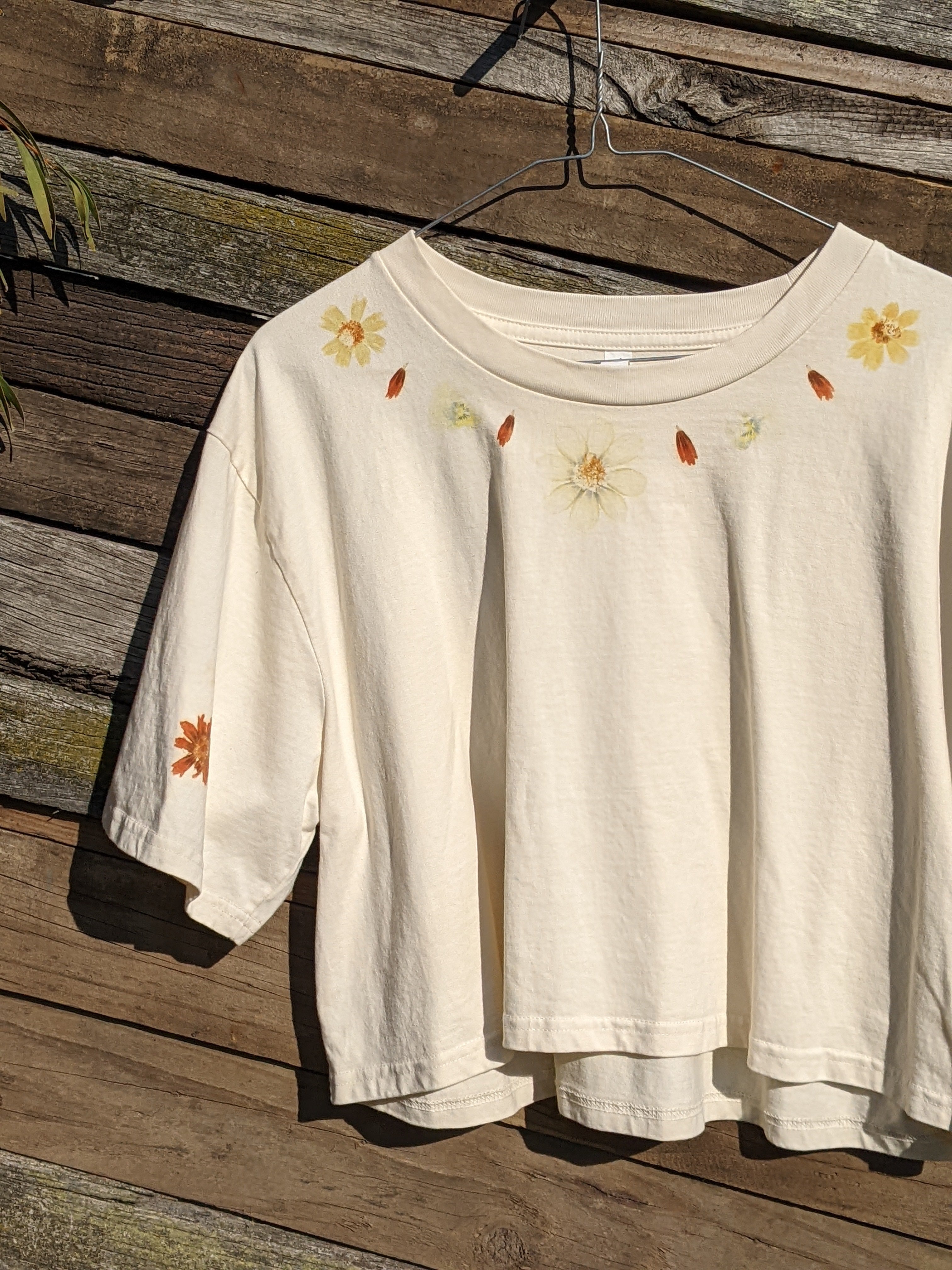 Cropped Cotton Tee ~ XL ~ Flower Pounded