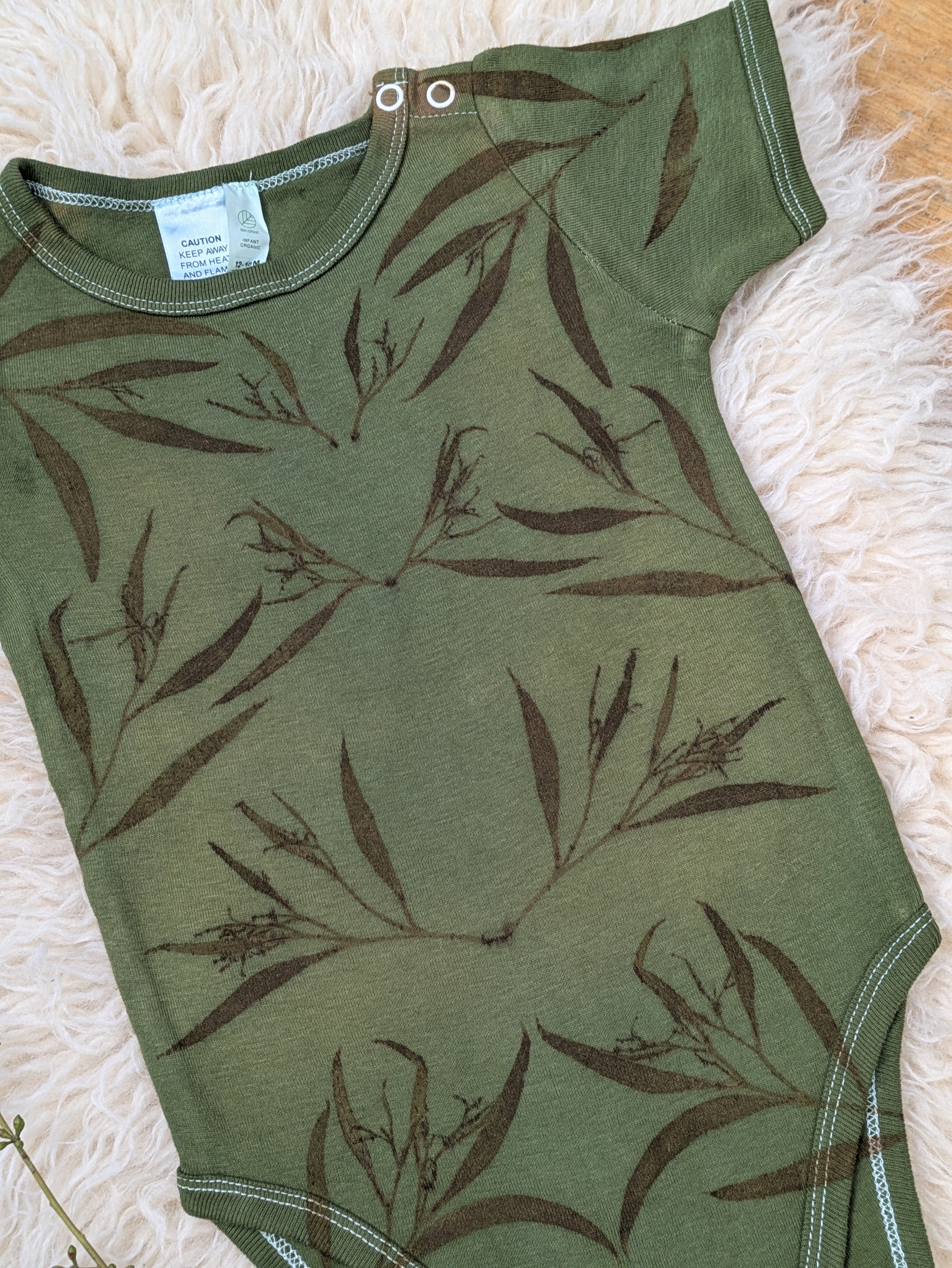 Organic Cotton Infant One-Piece ~ Khaki Leaf ~ 12-18mth