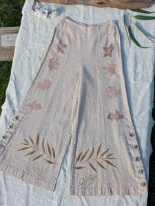 Linen Oak + Maple Leaf Button Trimmed Pant ~ XS