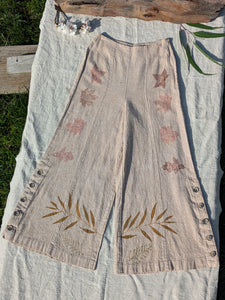 Linen Oak + Maple Leaf Button Trimmed Pant ~ XS