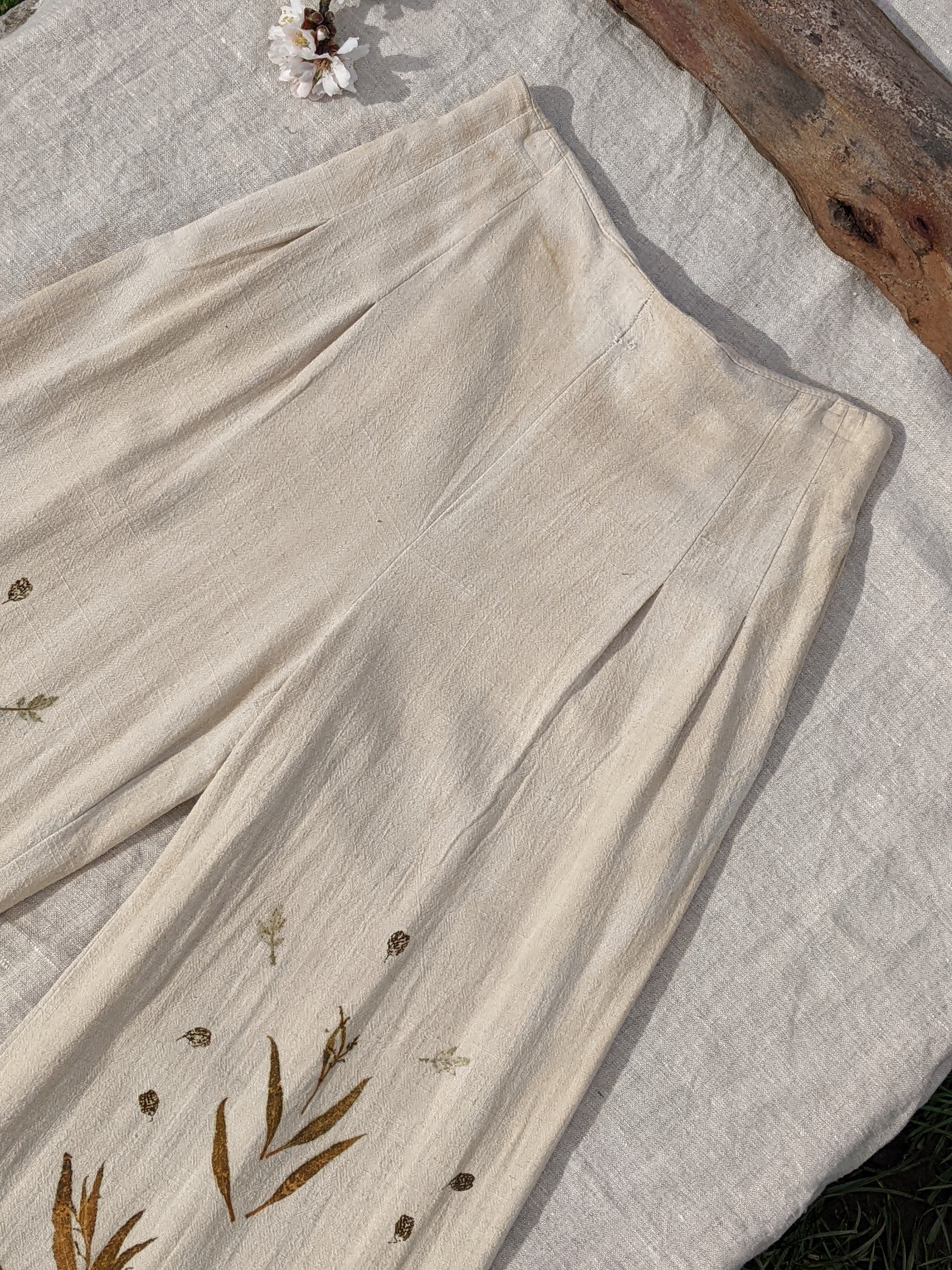 Linen Wide Leg 3/4 Pants ~ S ~ Eucalyptus Garden