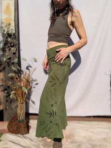 Bamboo Wide Leg 3/4 Yoga Pant in Forest Green ~ S/M