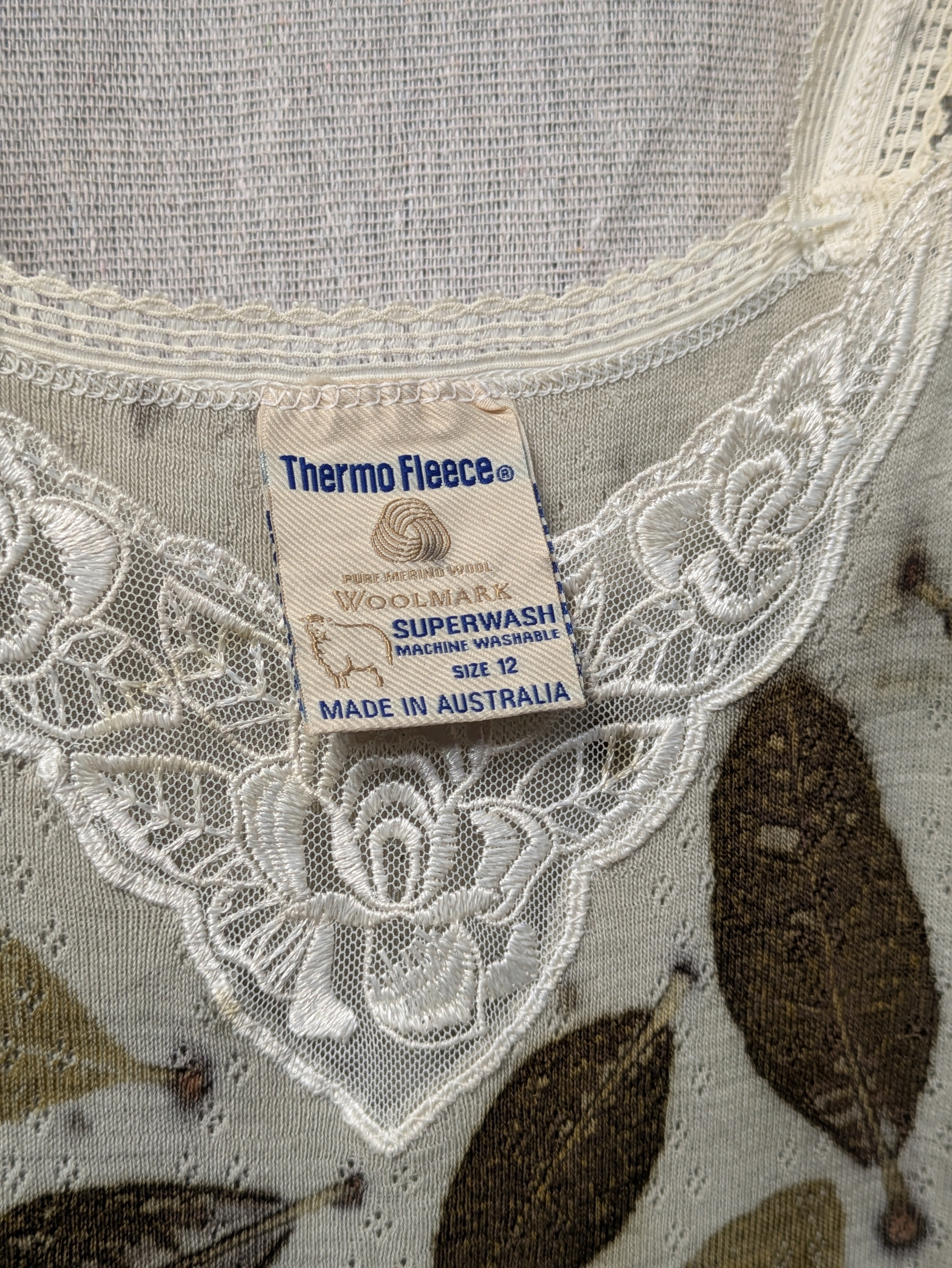 Merino Wool + Feijoa Leaf Singlet Top ~ XS-S