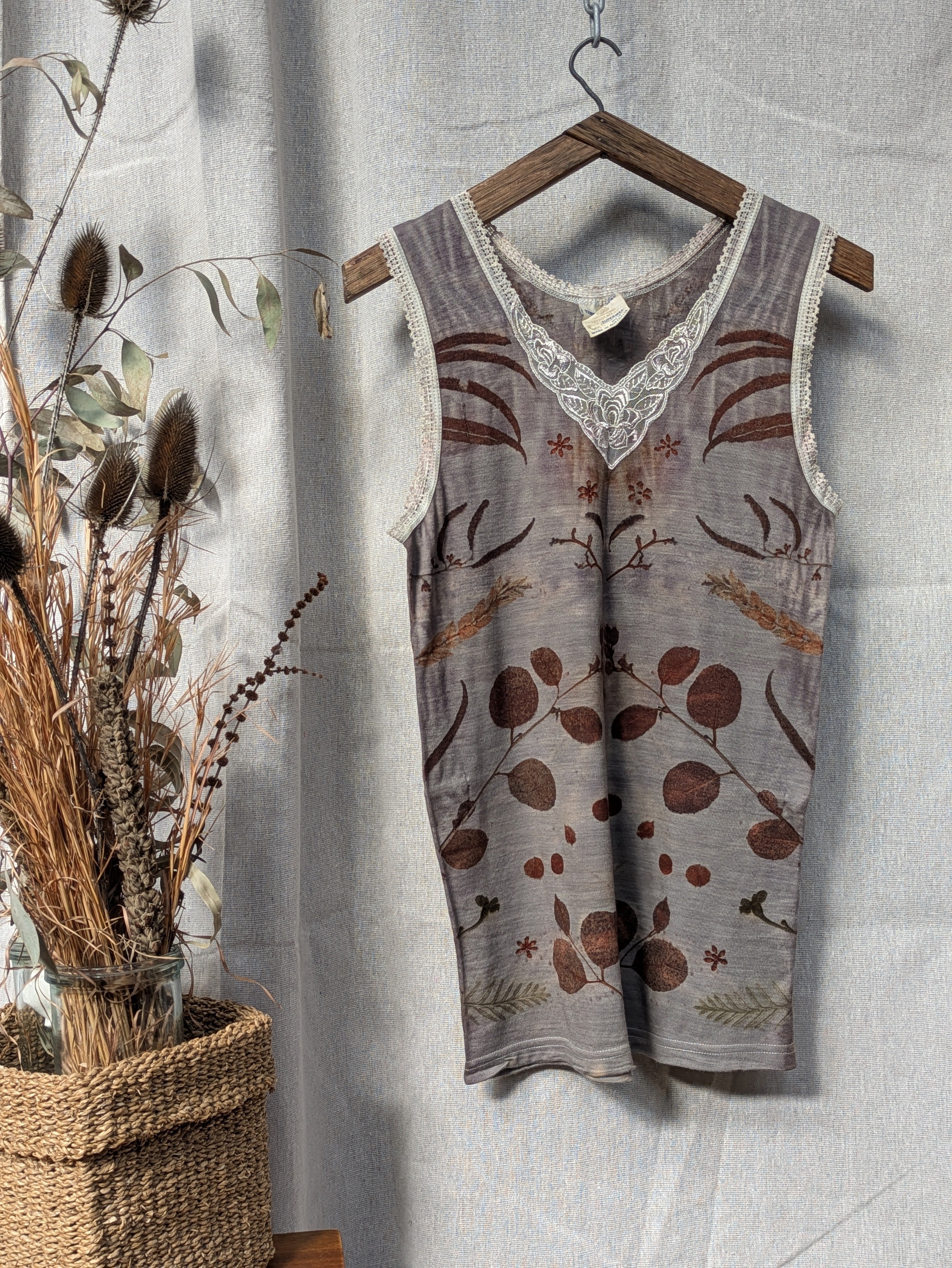 Botanical Merino Singlet Top ~ XL