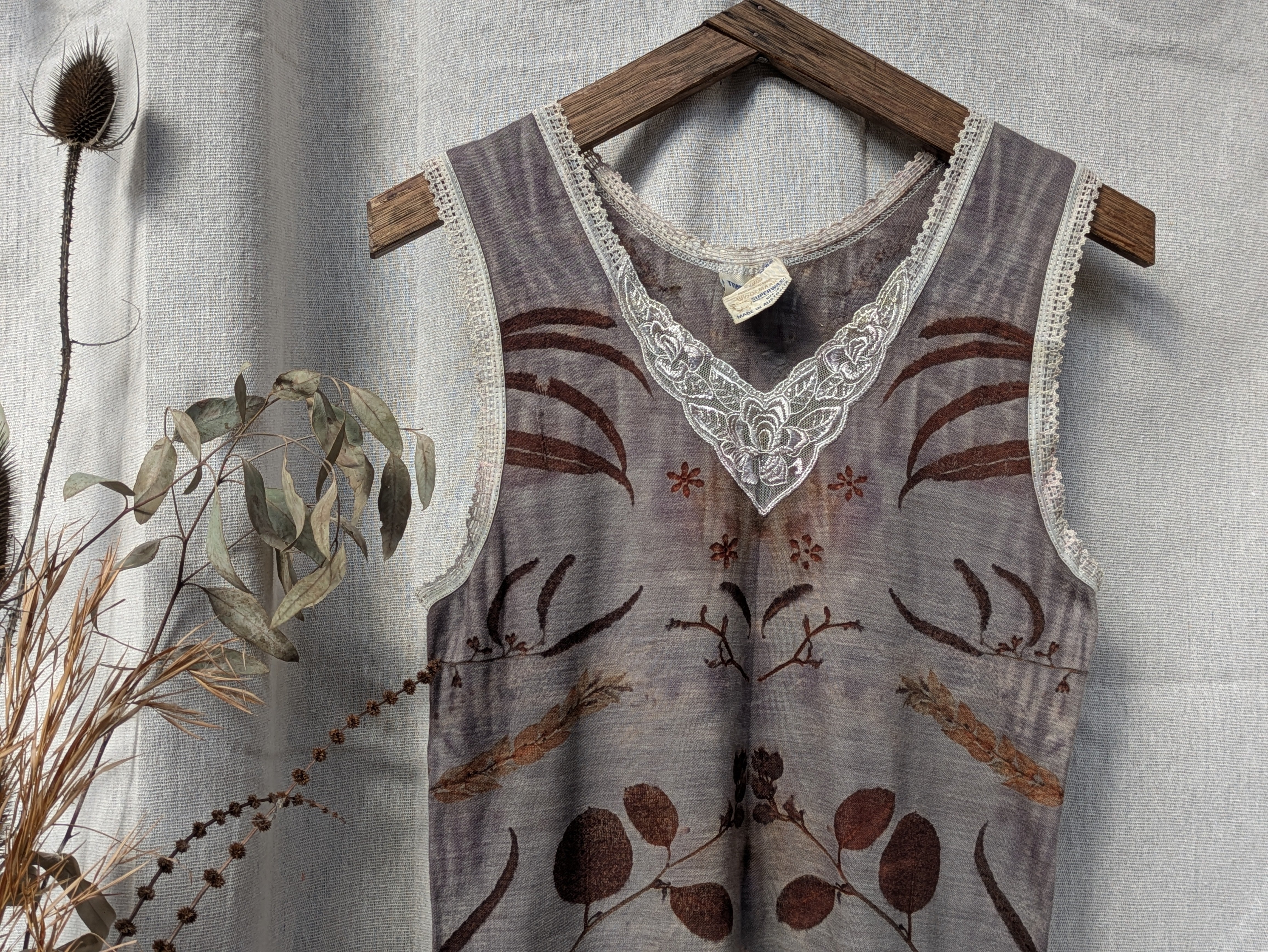 Botanical Merino Singlet Top ~ XL