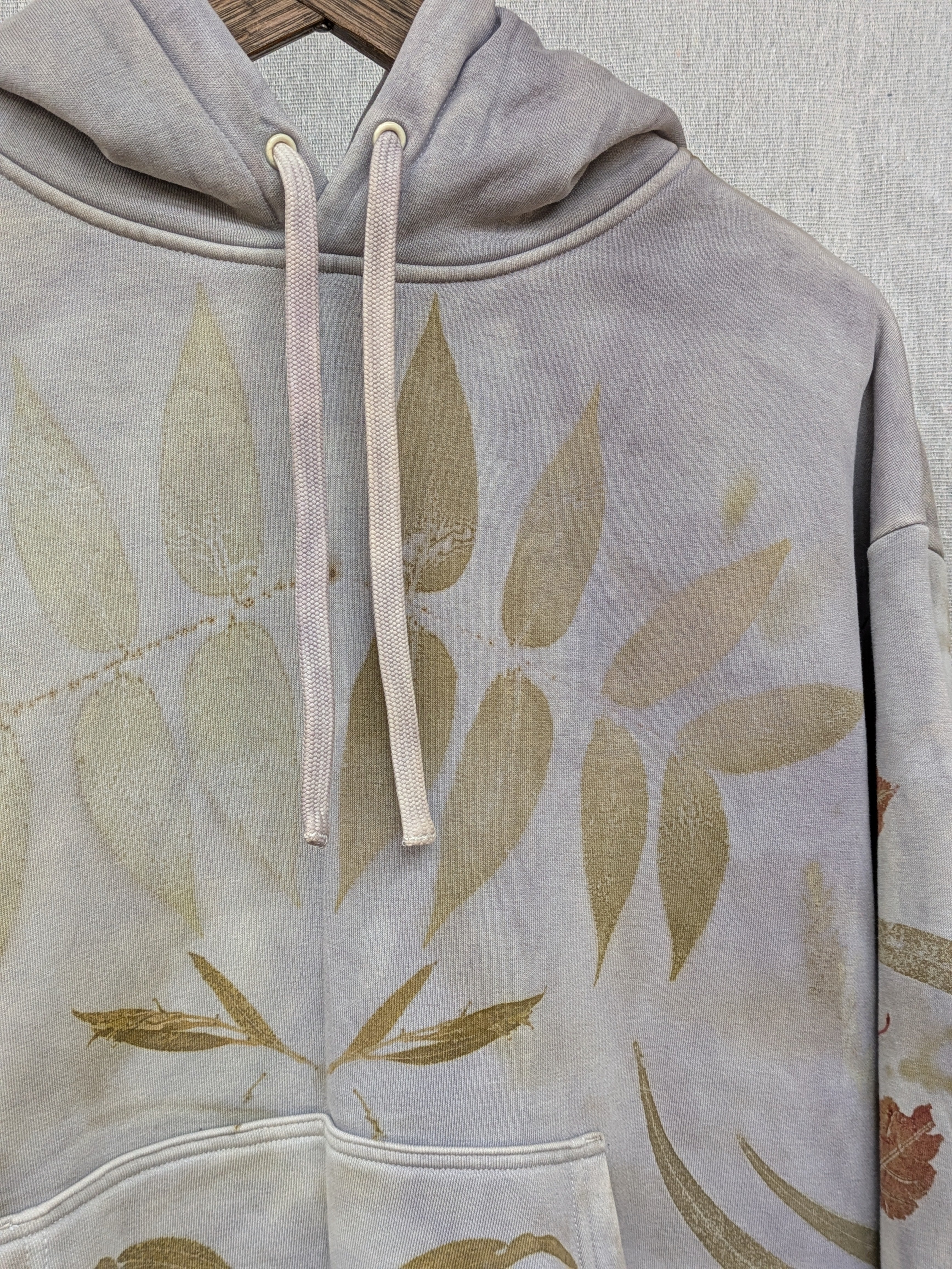 Botanical Heavy Hood ~  Dusky Walnut + Madder Leaf