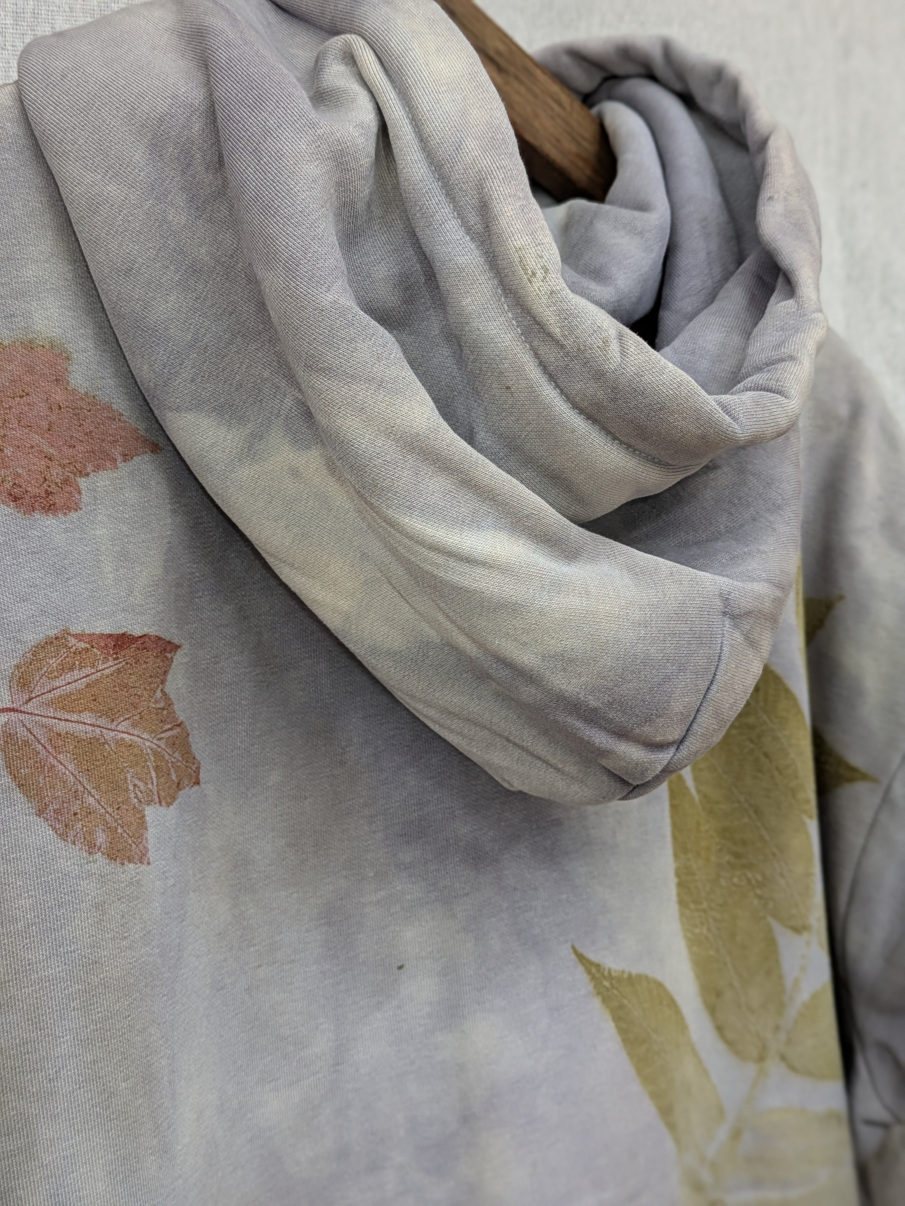 Botanical Heavy Hood ~  Dusky Walnut + Madder Leaf