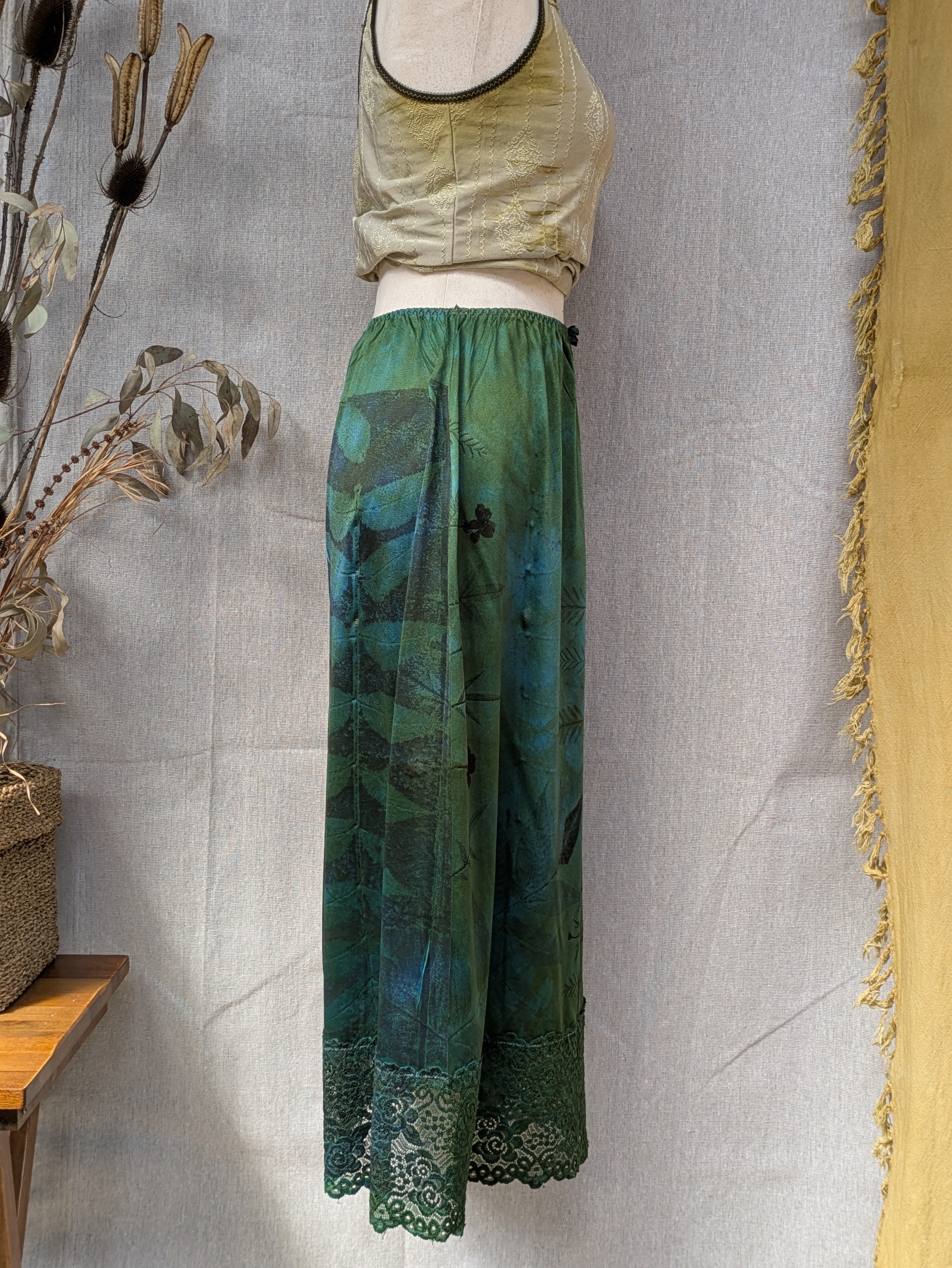 Vintage Lace Petticoat Skirt ~Turquoise Leaf