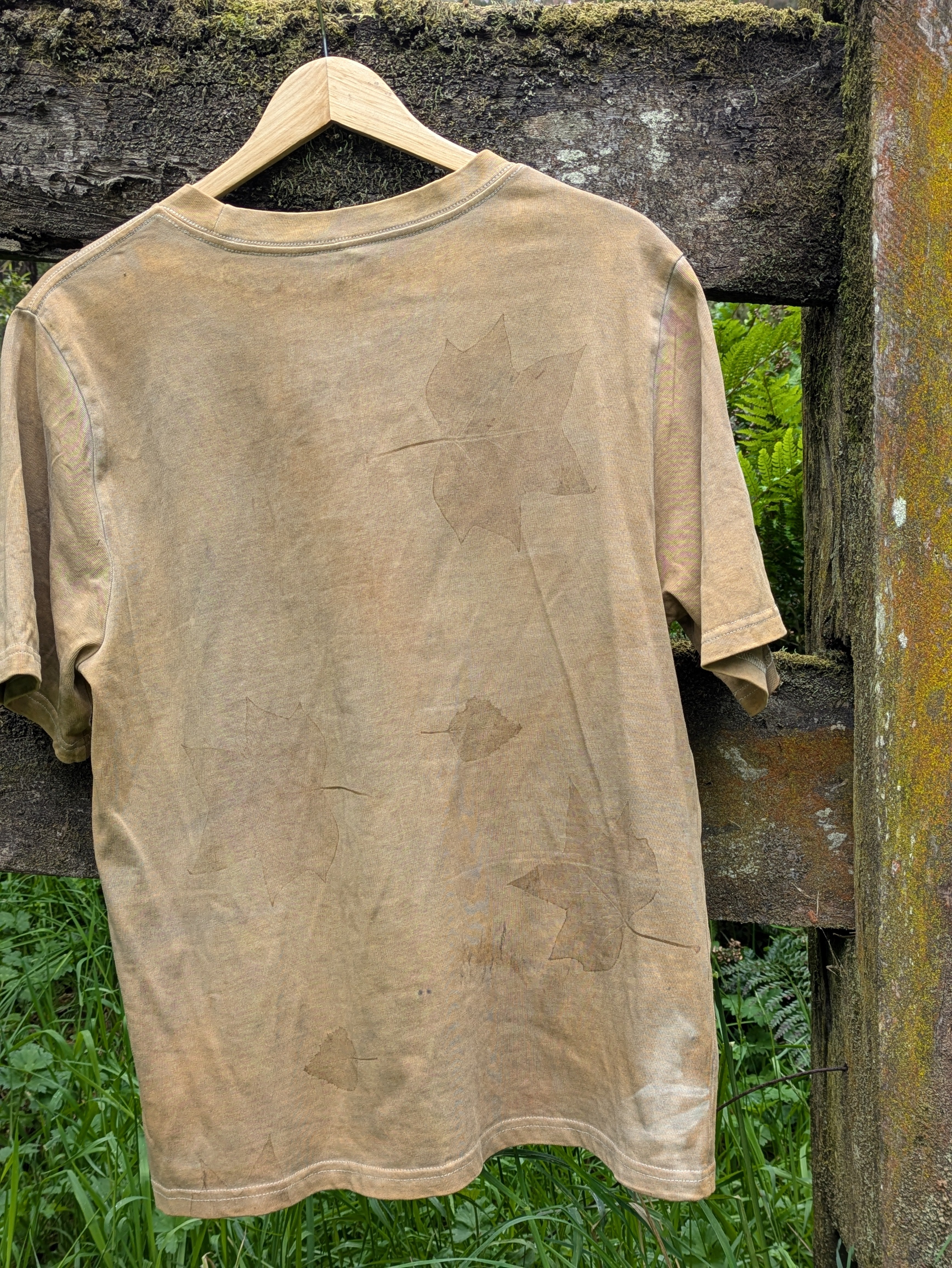 Women's Heavy-Cotton Eco Printed Tee ~ L ~ Tan Oak