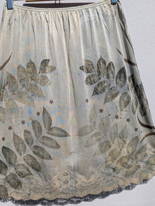 Vintage Lace Petticoat Skirt ~ Dark moon phase ~ L