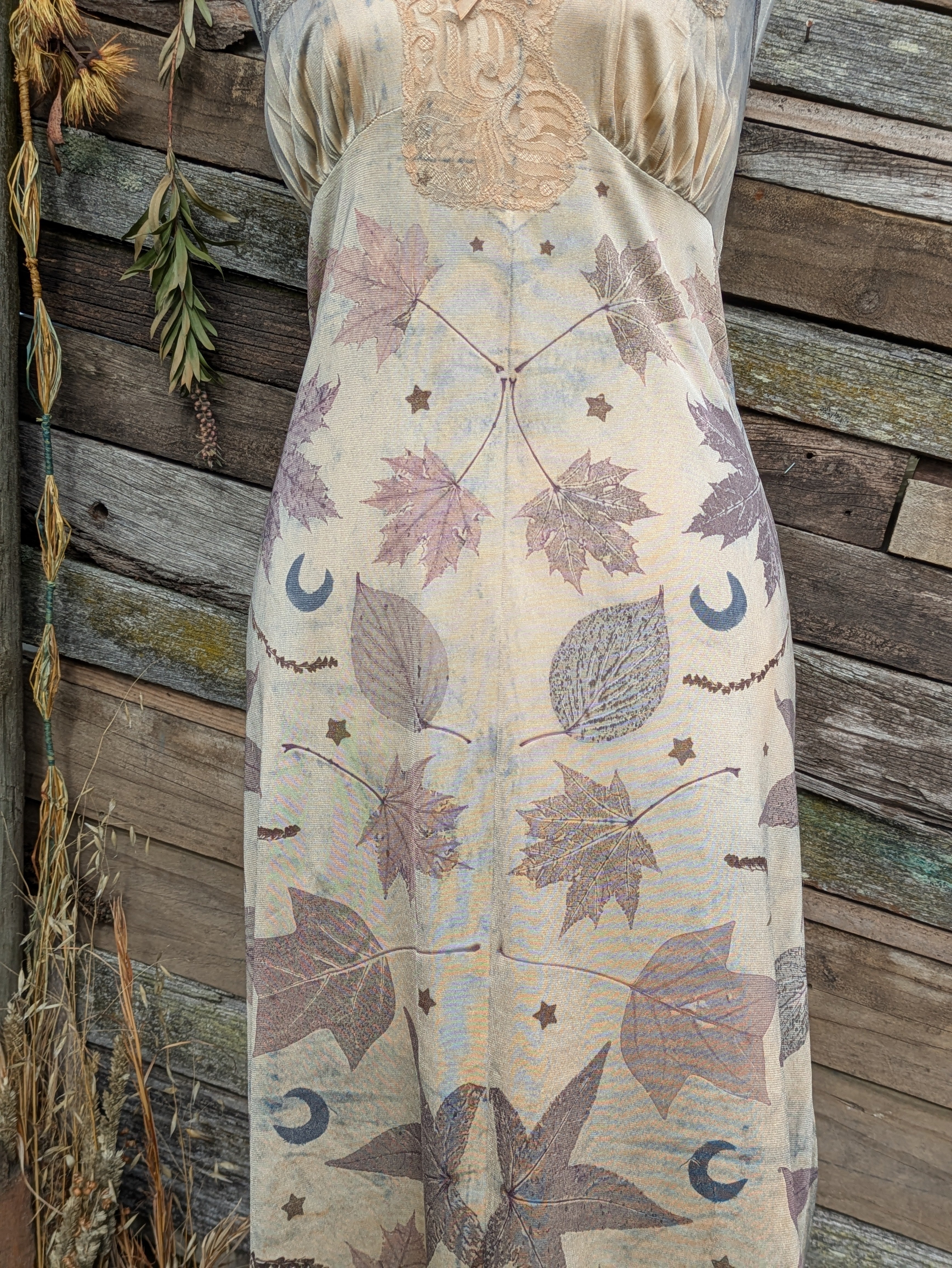 Vintage Lace Petticoat Dress ~ Madder Leaf ~ L
